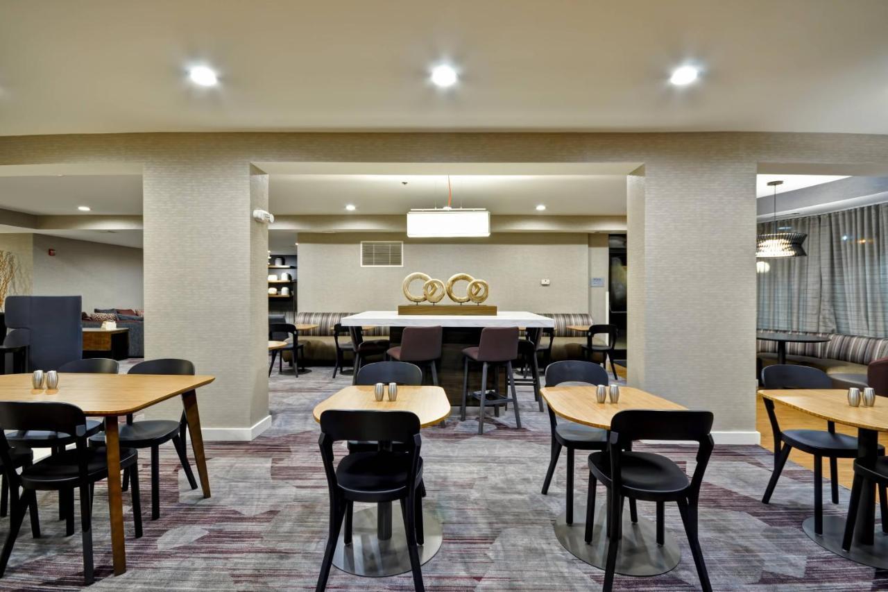 Courtyard By Marriott Jacksonville Airport/ Northeast Bagian luar foto