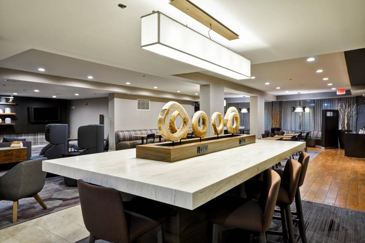 Courtyard By Marriott Jacksonville Airport/ Northeast Bagian luar foto