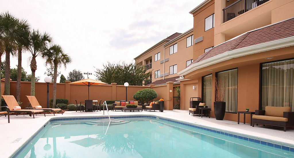 Courtyard By Marriott Jacksonville Airport/ Northeast Bagian luar foto